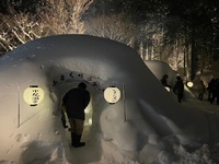 まるで絵本の世界！新穂高温泉「中尾かまく･･･